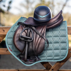 Sottosella LeMieux Carbon Mesh Close Contact Square Sottosella LeMieux Carbon Mesh Close Contact Square