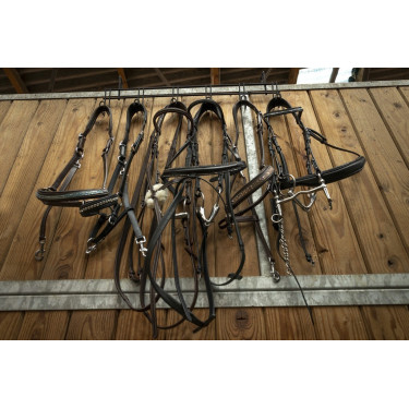 Porta briglie Hippotonic 6 posti, con ganci Porta briglie Hippotonic 6 posti, con ganci