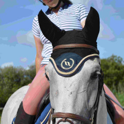 Cuffia per cavallo Night Collection Back On Track