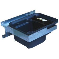 Abbeveratoio Polybac 30 M semplice con bordo a cordone e supporto di fissaggio La Gée