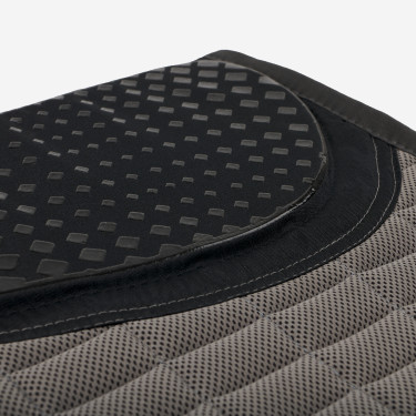 Tappetino LeMieux Self-Cool Grip Euro Jump Tappetino LeMieux Self-Cool Grip Euro Jump