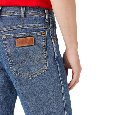 Jeans uomo Wrangler Texas stretch délavato Jeans uomo Wrangler Texas stretch délavato